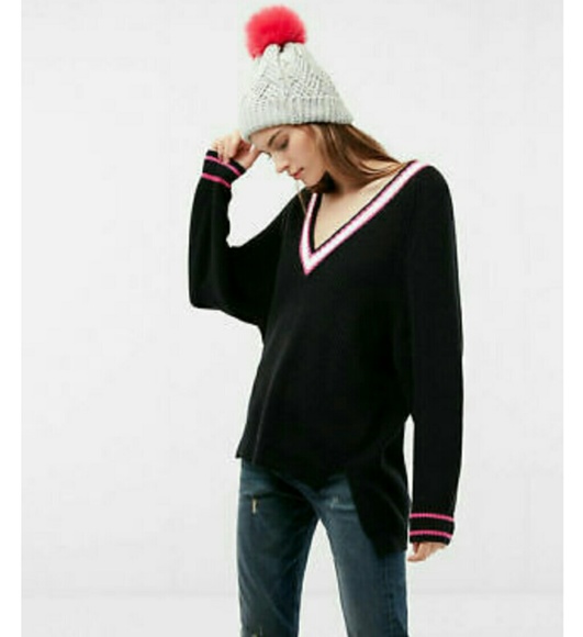 Express Sweaters - ⬇️XS LEFT⬇️ EXPRESS OVERSIZE SWEATER